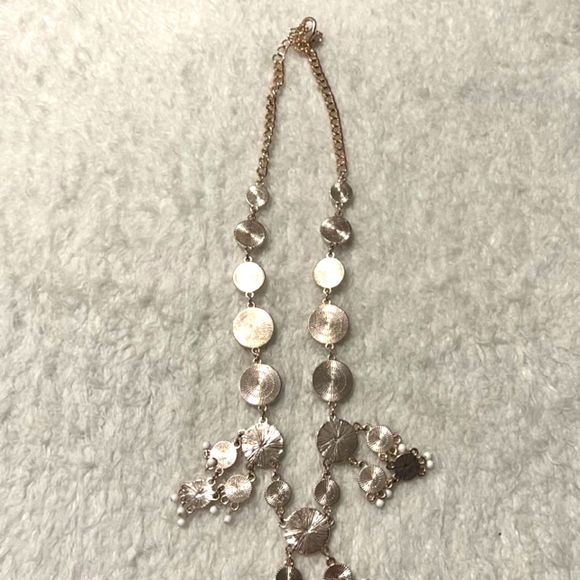 Vida Jewels Rose Gold Tone White Beaded Discs Pendant 24 Inch Statement Necklace - Picture 5 of 7